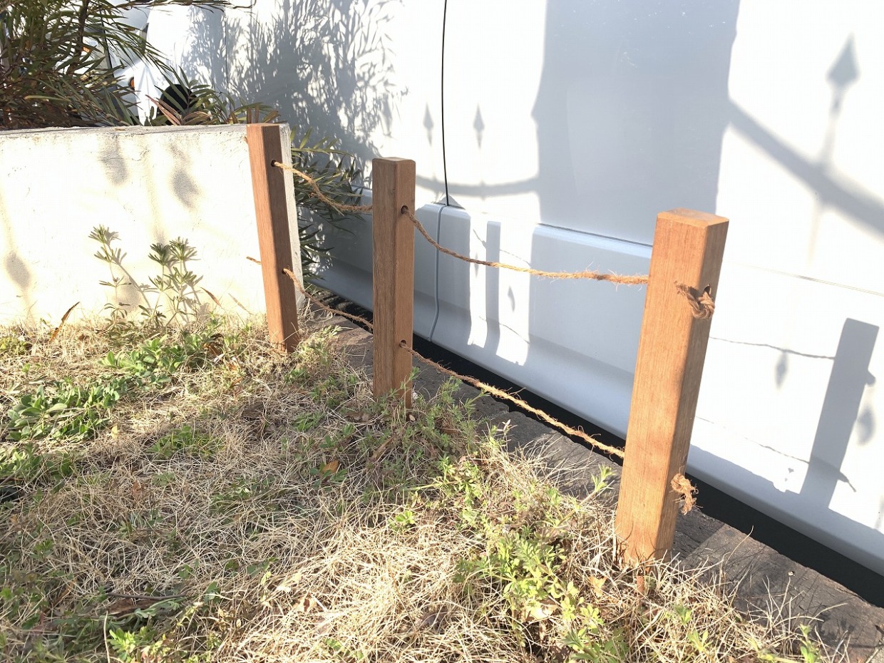 ロープフェンス杭30㎜×40㎜×450㎜　10本1セット
